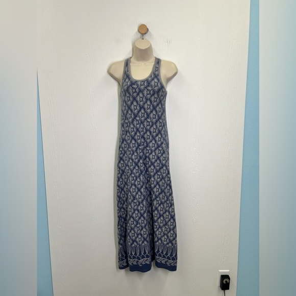 Athleta Dresses & Skirts - Athleta - Blue & Grey Floral Support Bra Razer Back Pockets Maxi Dress Size XS